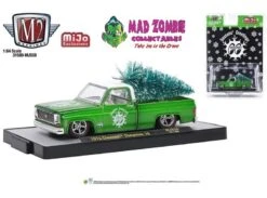 M2 Machines 1:64 MiJo Exclusives - Mooneyes - 1973 Chevrolet Cheyenne 10 Satin Green Limited Edition