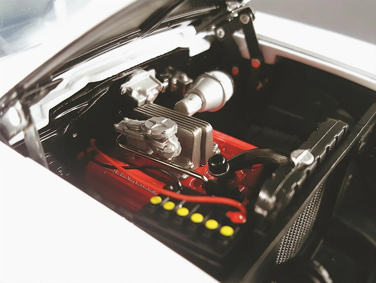 ACME 1:18 Scale - Fireball Roberts #22 - 1957 Chevrolet Bel Air - 1958 Southern 500 Winner At Darlington Limited To 996 Pieces - Image 4