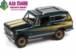 Johnny Lightning 1:64 - Classic Gold 2022 Release 1A - 1979 International Scout Midas Edition (Emerald Green Poly)