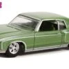 Greenlight 1:64 California Lowriders 2022 Series 2 - 1970 Chevrolet Monte Carlo In Green