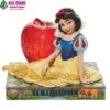 Enesco Jim Shore Disney Traditions - Snow White & The Seven Dwarfs - Snow White With Apple Statue
