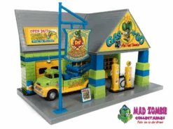 Auto World Rat Fink Garage With 1/32 Tow Truck Set