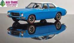 DDA 1/24 Scale Super Blue HQ Kingswood