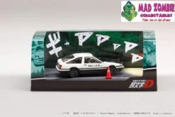 Hobby Japan 1/64 Scale - Toyota Sprinter Trueno GT Apex AE86 / INITIAL D VS Tomoyuki Tachi With Takumi Fujiwara Figure