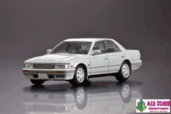 Tomica Limited Vintage Neo - LV-N259a Nissan Laurel 2500 Medalist V Twincam 24V 1992 (White)